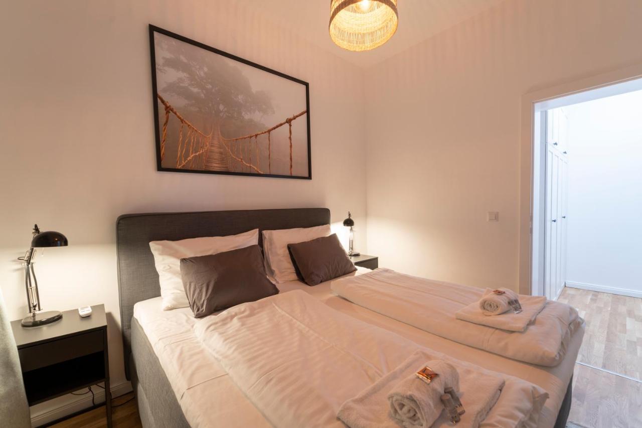 Apartment Josef's I Comfort I Metro Access