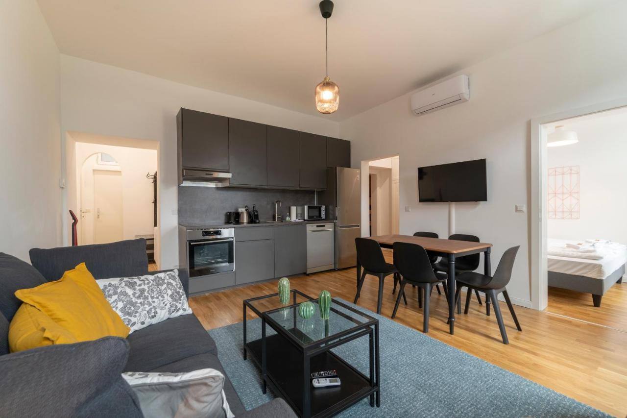 Josef's I Comfort I Metro Access Apartment Wien